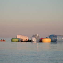 Acción de Greenpeace contra la contaminación por plásticos en el Mediterráneo. GREENPEACE