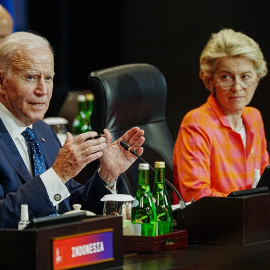  La presidenta de la Comisión Europea, Ursula von der Leyen , y el presidente estadounidense, Joe Biden, participan en el evento paralelo de la Asociación para la Infraestructura y la Inversión Global en la Cumbre del G20. Kay Nietfeld