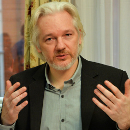 18/08/2014 - Julian Assange durante una conferencia de prensa en la embajada de Ecuador en el centro de Londres el 18 de agosto de 2014 | REUTERS/ John Stillwell