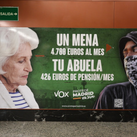  Cartel electoral de Vox en la estación de cercanías de Sol, a 21 de abril de 2021, en Madrid - EP