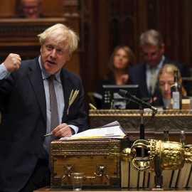 El primer ministro Boris Johnson en la Cámara de los Comunes (Londres). /EFE