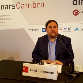 Oriol Junqueras en su intervención en los Dinars Cambra de la Cámara de Comercio de Barcelona. EUROPA PRESS