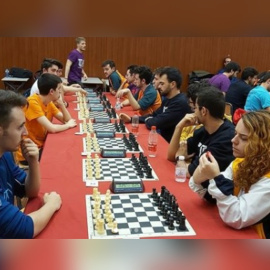 Marta García en una de las rondas del torneo celebrado en la Universitat d'Alacant. | Instagram: @ajedrezsefuv