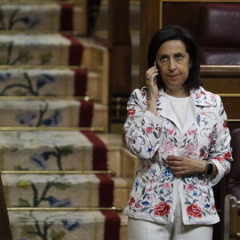 La portavoz parlamentaria del PSOE, Margarita Robles, al inicio del pleno en el Congreso de los Diputados. EFE/Emilio Naranjo