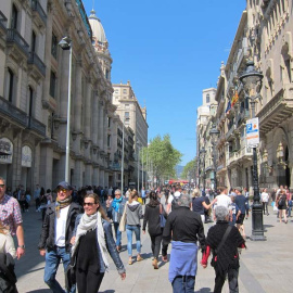 La población española creció un 0,28% en 2017, hasta alcanzar 46,65 millones de habitantes. (EP | ARCHIVO)