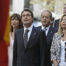 Artur Mas junto a la exvicepresidenta, Joana Ortega, y la exconsellera de Educación, Irene Rigau  |  EFE