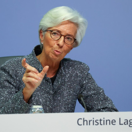 La presidenta del BCE, Christine Lagarde, durante una conferencia de prensa, en la sede de la entidad en Fráncfort. REUTERS/Kai Pfaffenbach