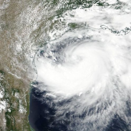 El hurcaán Hanna en la costa de Texas.