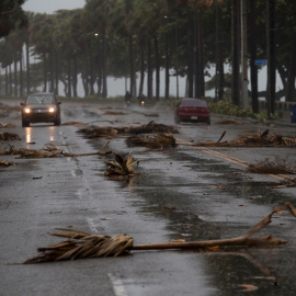 Imagen del temporal Isaías a su paso por la República Dominicana. EFE