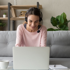 Banco Santander impulsa la formación  de la próxima generación de mujeres líderes