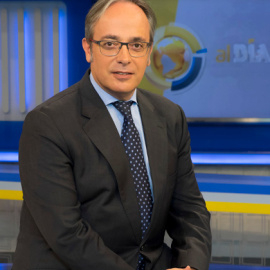 Alfredo Urdaci dejará de presentar los informativos de 13tv.