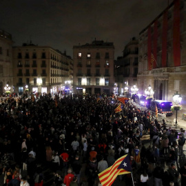 Vista general de la concentración convocada por los Comités de Defensa de la República (CDR) en la plaza Sant Jaume de Barcelona