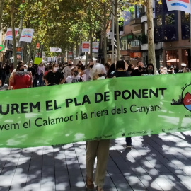 Concentració contra el Pla de Ponent a Gavà. Plataforma Aturem el Pla de Ponent | ACN