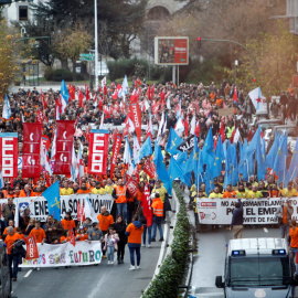 Manifestación de trabajadores de Alcoa en A Coruña en defensa de la actividad y del empleo. EFE/Cabalar