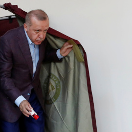 23/06/2019 - El presidente turco Tayyip Erdogan durante las elecciones municipales del pasado domingo en Estambul. / REUTERS - MURAD SEZER