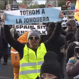 Tsunami Democràtic bloquea la frontera con Francia en las proximidades de La Junquera