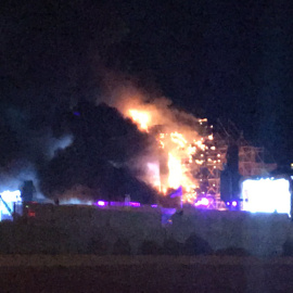 Unas 20.000 personas ha tenido que ser evacuadas del festival Tomorrowland de Barcelona por un incendio. Imagen: Twitter