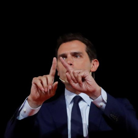 28/06/2019.- El líder de Ciudadanos Albert Rivera, durante el acto previo a la reunión ordinaria del Consejo General de su partido, que celebra su primer Consejo General tras las elecciones, marcado por la crisis provocada tras la dimisión de varios de