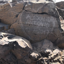 Daños en el almogarén del Bentayga, en Gran Canaria, a causa de un grafiti. Twitter/@GranCanariaCult