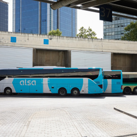 Imagen de archivo de varios autobuses en la estación de Madrid Sur.