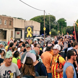 Protesta contra la presència del rei a les comarques gironines, on aquest dijous lliura els premis de la Fundació Princesa de Girona / CDR Palafrugell.