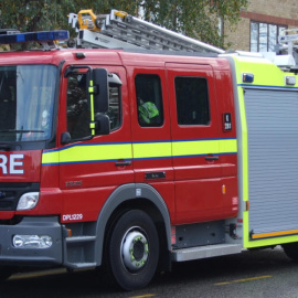 Un camión del cuerpo de bomberos en Londres.