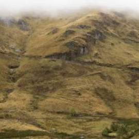 Un tobogán de 1.500 metros en medio de Cantabria: 50.000 árboles talados para los cañones de la Corona española