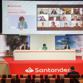 Ana Botín, durante la Junta general extraordinaria de accionistas celebrada el pasado 27 de octubre en remoto desde la Ciudad Financiera de Banco Santander en Boadilla del Monte (Madrid).