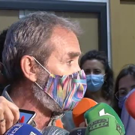 Fernando Simón espera que "no haya más olas" y destaca que "la situación es muy favorable"