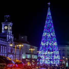 Imagen de archivo del encendido del árbol de Navidad de la Puerta del Sol de Madrid.