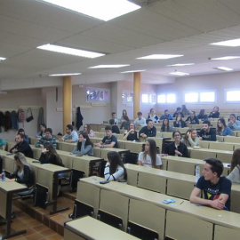 Estudiantes extremeños durante las pruebas de la EBAU. EUROPA PRESS