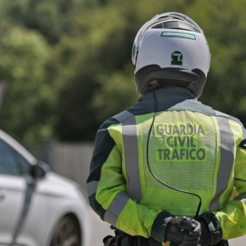 60 denuncias a conductores y pasajeros en un dispositivo de la Guardia Civil en el acceso a Castro