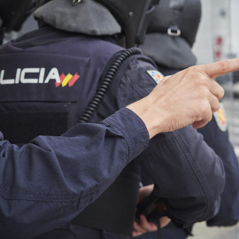 Agentes de Policía Nacional