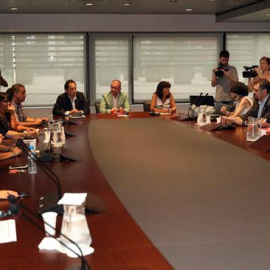 Fotografía de la reunión de Eulen y la Generalitat. / EFE