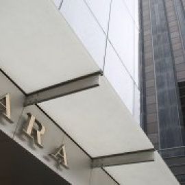 Inditex gana 421 millones en su primer trimestre fiscal, frente a pérdidas de un año antes