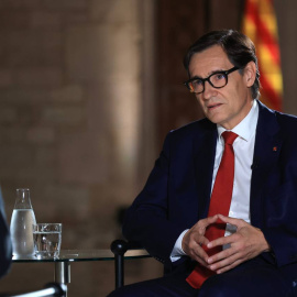 El president de la Generalitat, Salvador Illa, durant la primera entrevista a TV3 i Catalunya Ràdio com a cap de l'executiu català