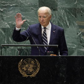 Joe Biden saluda a la audiencia tras su discurso en la Asamblea General de las Naciones Unidas, a 24 de septiembre de 2024, en Nueva York.