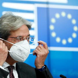 El comisario europeo de Economía Paolo Gentiloni en una conferencia de prensa tras una reunión de ministros de finanzas de la zona euro en Bruselas, Bélgica.