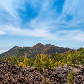 Imagen de archivo de la Cumbre Vieja, en La Palma, lugar donde se están produciendo algunos de los temblores del enjambre sísmico.