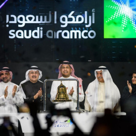 Directivos de la petrolera estatal saudí Aramco, en la ceremonia de salida a Bolsa. E.P.