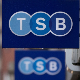 El logo del banco TSB en una de sus sucursales en Londres. REUTERS/Neil Hall