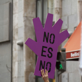 Imagen de un cartel en el 25N del pasado año. CANDELA CHOCLÁN