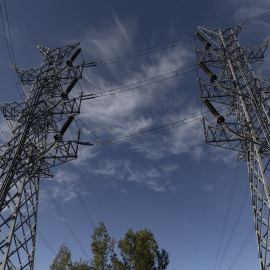 Dos torres eléctricas en Madrid. E.P./Eduardo Parra