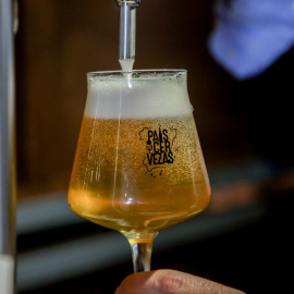 13/06/2022. Una cerveza rubia de grifo tirada en copa de cristal durante el Gran Festival de la Cultura Cervecera de España, en la Feria de Madrid IFEMA, a 28 de mayo de 2022.