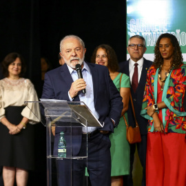 Lula da Silva, presidente electo de Brasil, presenta la mayor parte de su futuro gabinete