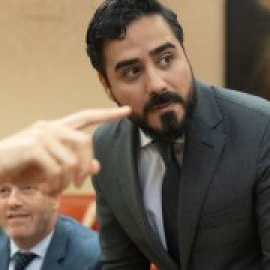 Alvise Pérez oculta al Parlamento Europeo cuánto dinero gana