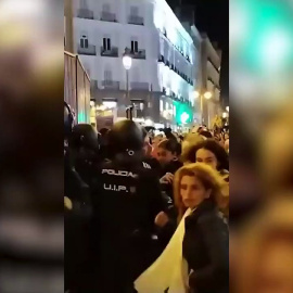 Cargas policiales y varios detenidos en la celebración de los aficionados argentinos en la Puerta del Sol