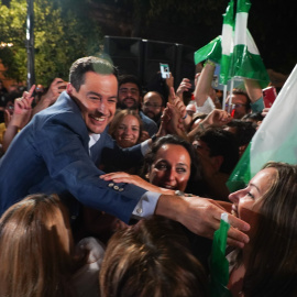 El presidente andaluz, Juanma Moreno, la noche electoral.