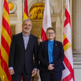 L'alcalde de Barcelona, Jaume Collboni, i l'alcaldessa de Manchester, Bev Craig.