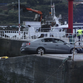 La guardia civil detiene por posible crimen machista al hombre que conducía el coche que se hundió en Moaña.